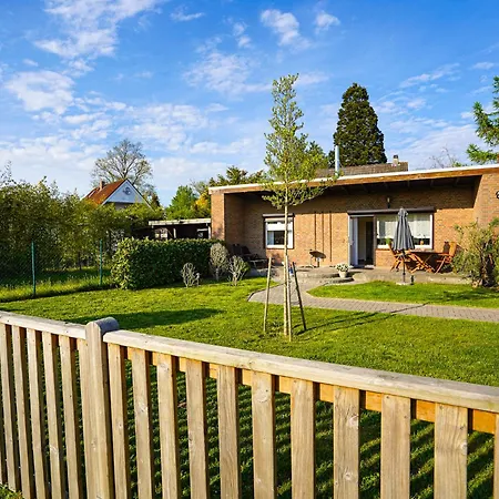 Ostseeoase Schenk 別荘 *