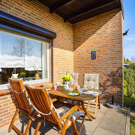 Ostseeoase Schenk * グレーミッツ